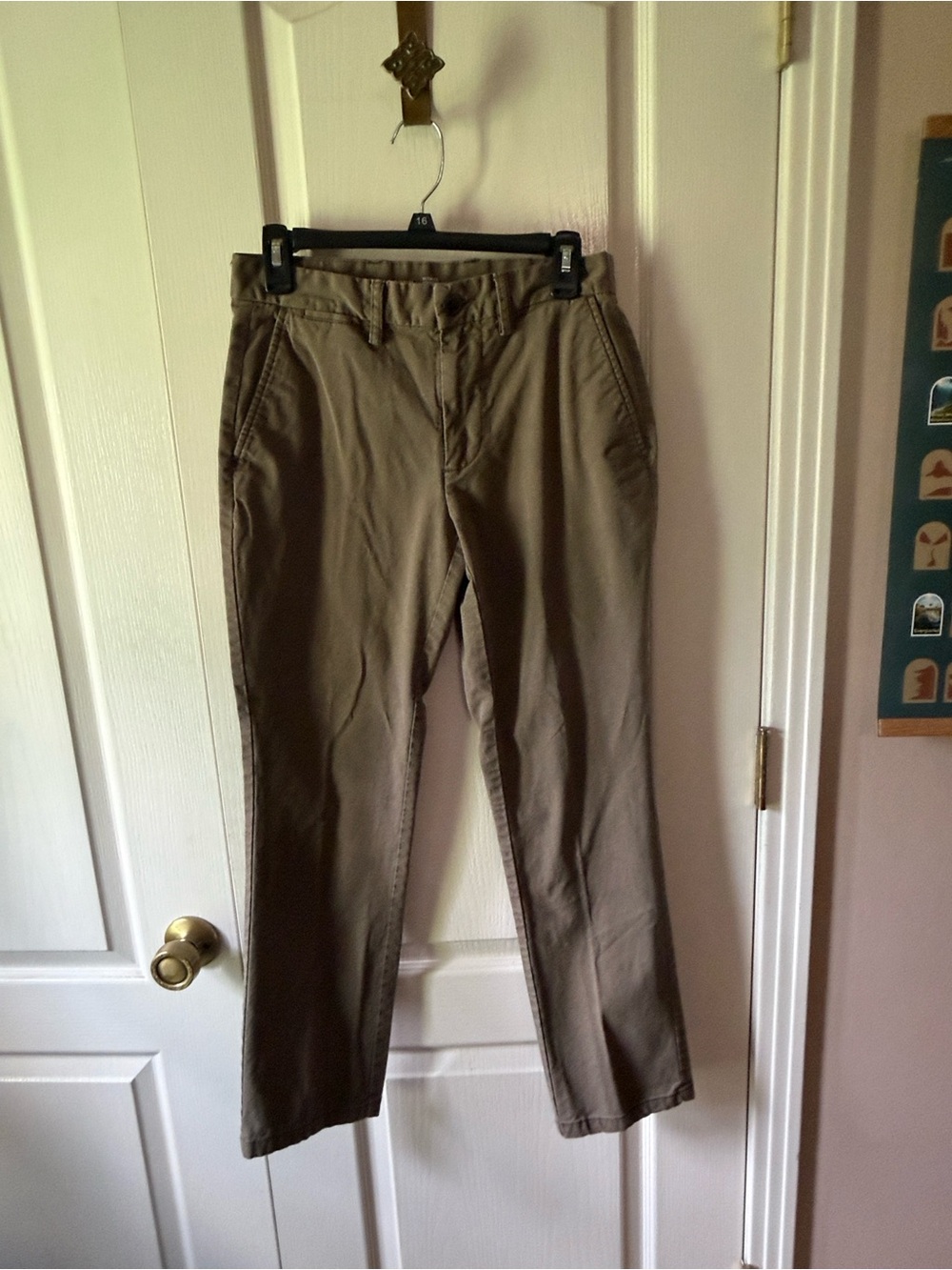 Old Navy Men's Khaki Chinos - Olive/Tan